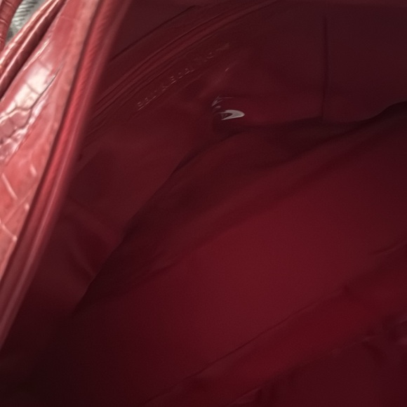 Red faux snake skin 2-piece weekender set. - Picture 7 of 8